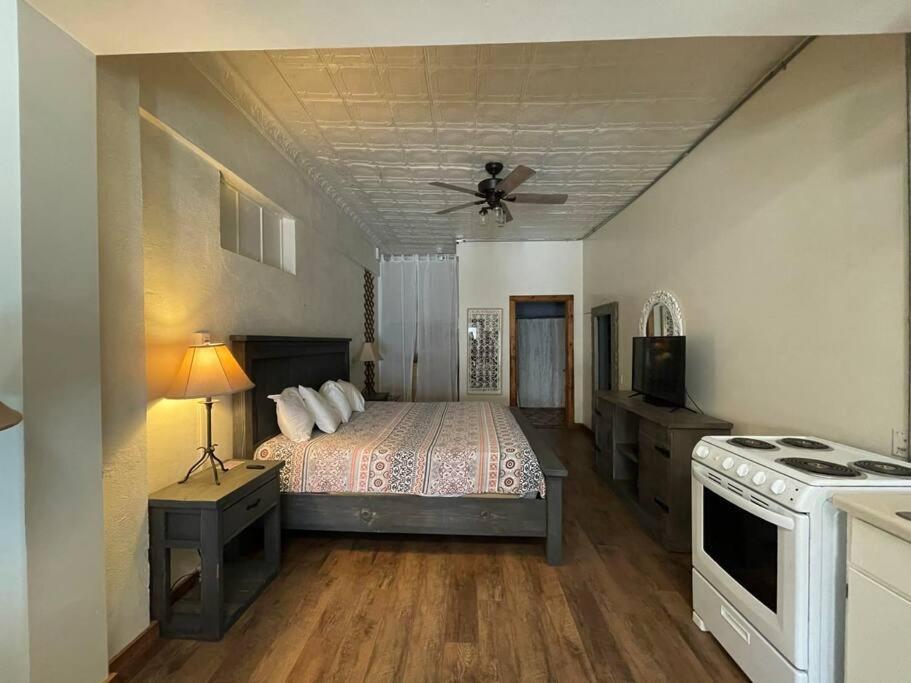 Loft 4 - 1 Of 5 Downtown Daire Alpine Dış mekan fotoğraf